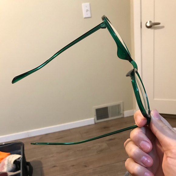 Blue light glasses - Picture 2 of 3